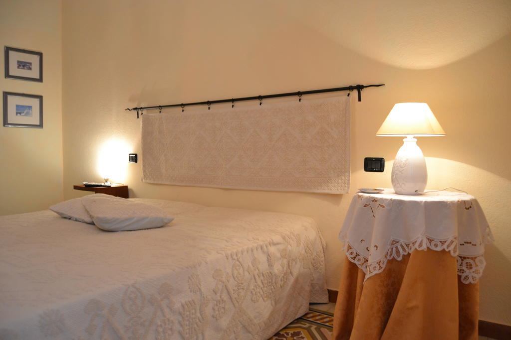 S'Attobiu Guest Rooms Teulada Pokój zdjęcie